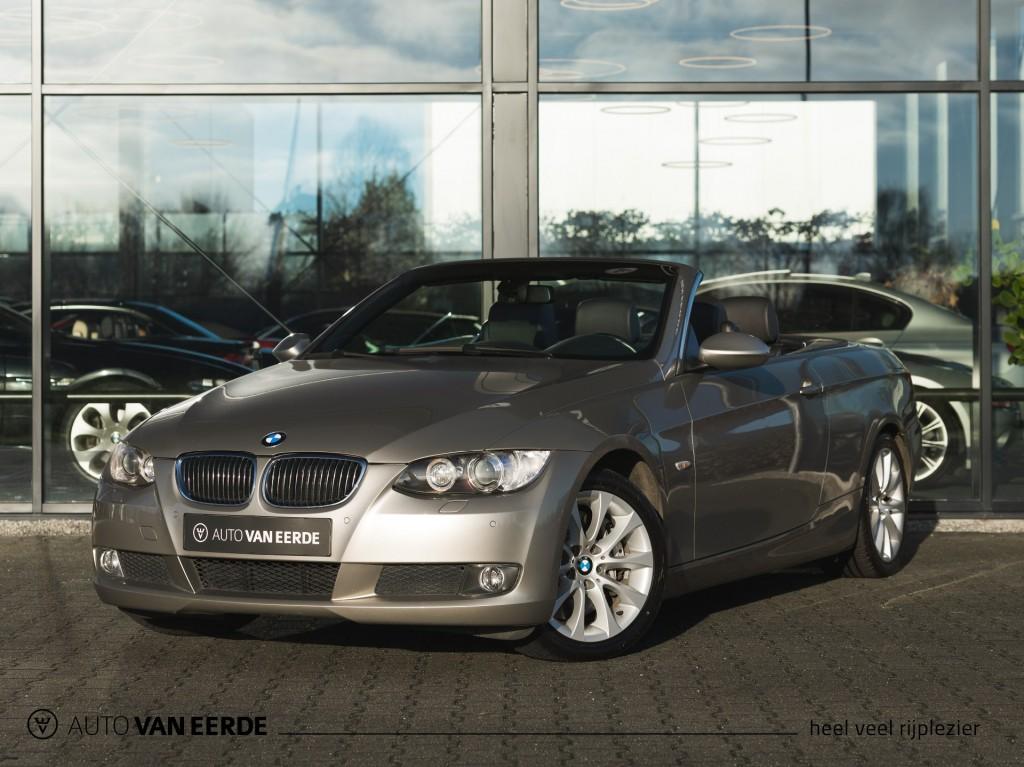 Bmw 3-SERIE 330i Cabrio Aut. - topconditie, Achterwielaandrijving, Gebruikt, 4 stoelen, Leder