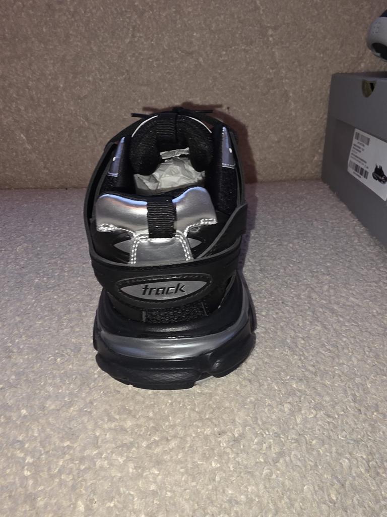 Balenciaga Track sneakers maat 44, Kleding | Heren, Schoenen, Ophalen of Verzenden, Nieuw, Zwart, Sneakers of Gympen