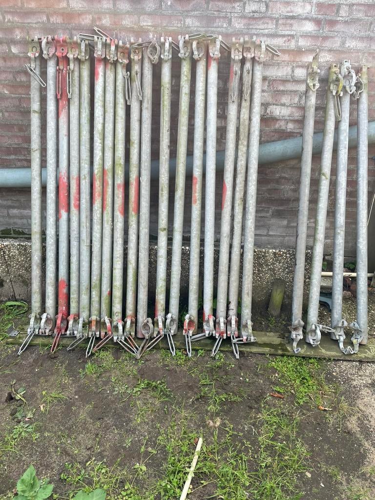 Kortelingen met vaste klemmen, Ophalen of Verzenden, Gebruikt, Gevelsteiger, Minder dan 2 meter