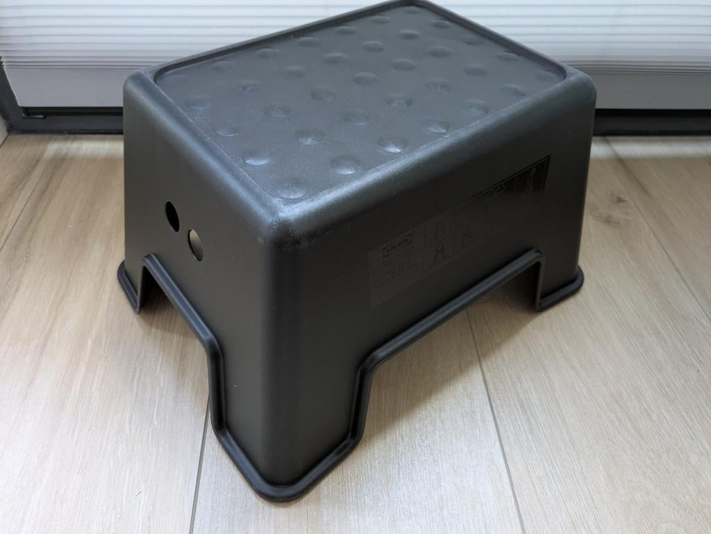 Zwarte badkamerkruk Ikea voor kinderen - Zo goed als nieuw, Ophalen, Zo goed als nieuw, Kunststof