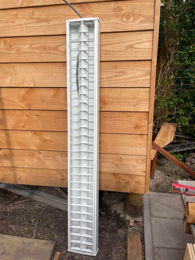 Opbouw TL armatuur 20 x 155 met 2 buizen, Doe-het-zelf en Verbouw, Bouwverlichting, Ophalen of Verzenden, Zo goed als nieuw, Minder dan 50 watt
