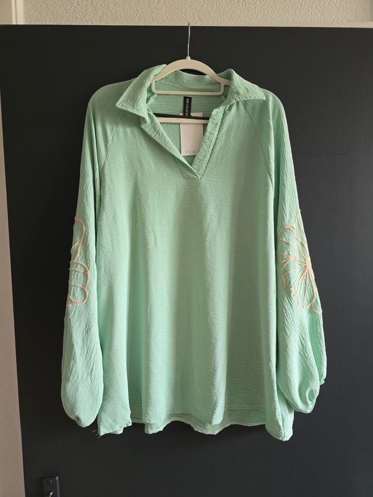 Nieuwe blouse borduursel 42 44 46, Kleding | Dames, Ophalen of Verzenden, Nieuw, Maat 42/44 (L), Blauw