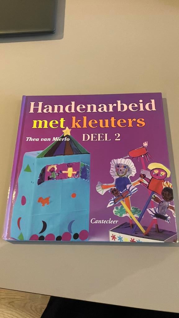 Thea van Mierlo - 2, Boeken, Ophalen of Verzenden, Zo goed als nieuw, Thea van Mierlo
