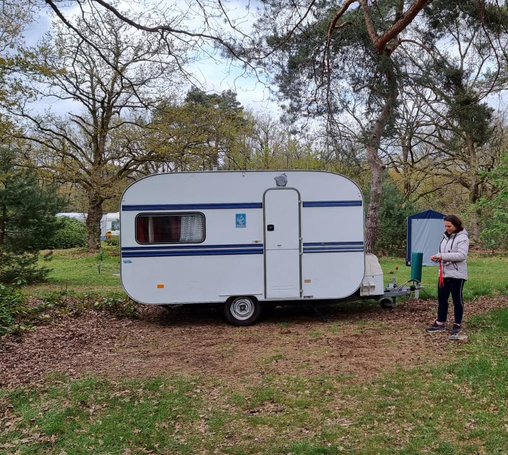 Vintage Knaus Monsun F luxe caravan (1979) met voortent, Caravans en Kamperen, Caravans, Rondzit, Particulier, 500 - 750 kg, Knaus