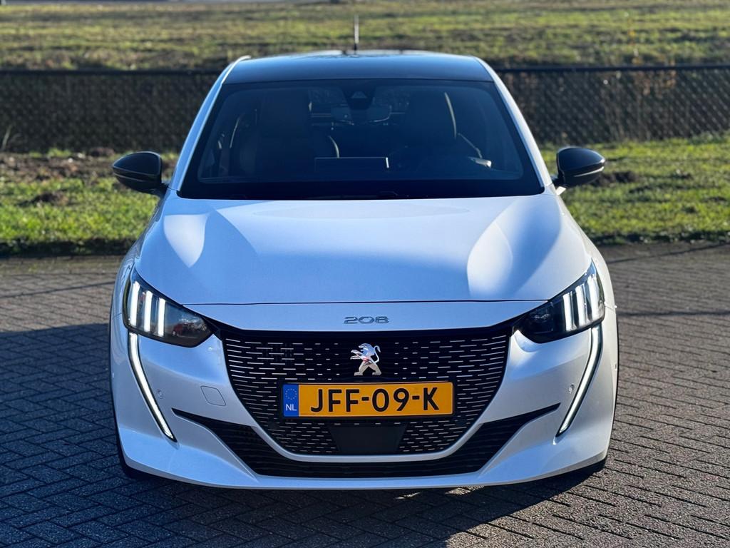 Peugeot 208 1.2 GT-Line+Automaat+Carplay+Virtual+Sfeerverlic, 101 pk, Gebruikt, Euro 6, Wit