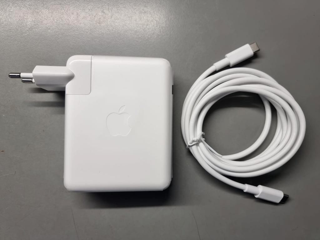 Apple USB-C adapter 140W & USB‑C-oplaadkabel 240W (2 meter), Ophalen of Verzenden, Nieuw, Apple