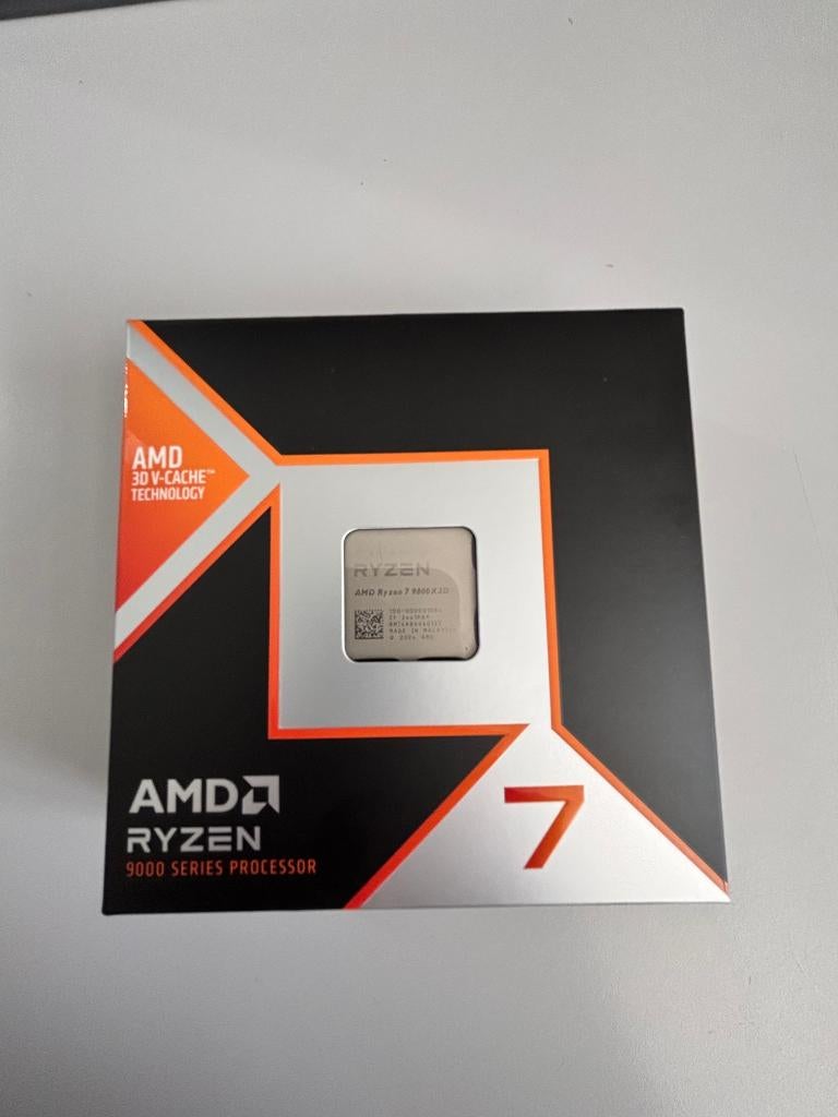 AMD Ryzen 7 9800X3D boxed, 8-core, AM5, Ophalen of Verzenden, Zo goed als nieuw