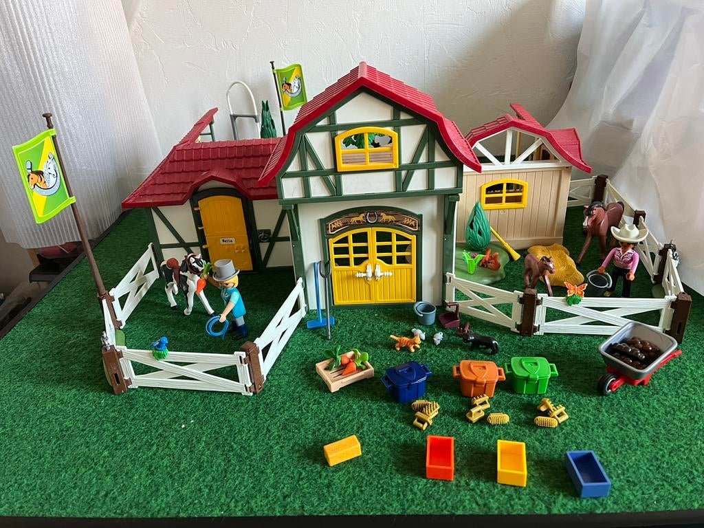 Playmobil Country Paardenclub 6926 en 6929 wasplaats, Kinderen en Baby's, Speelgoed | Playmobil, Ophalen of Verzenden, Zo goed als nieuw