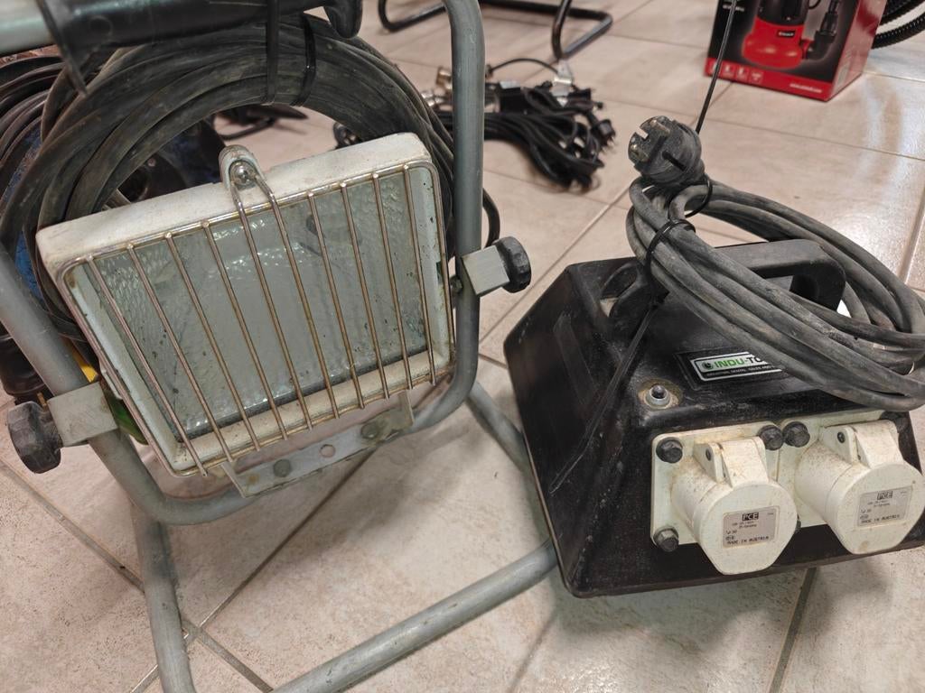 1 Trafo 220- 24 volt, en / of Lamp 24 volt, Ophalen of Verzenden, Gebruikt