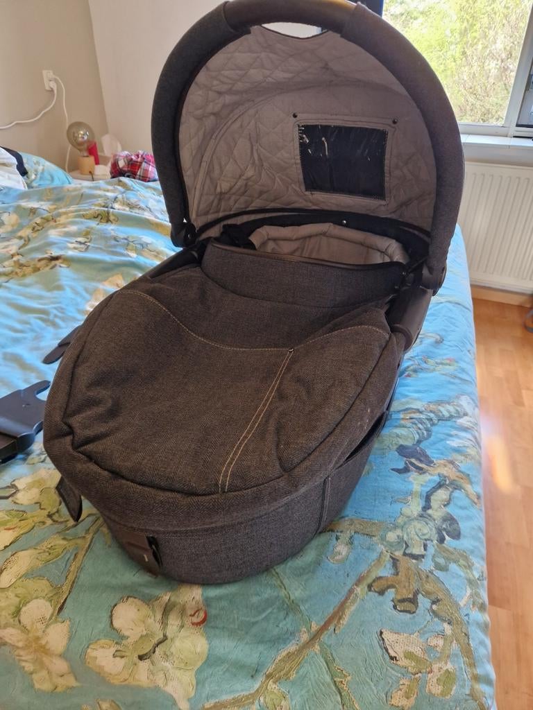 Mutsy Evo reiswieg, Ophalen, Gebruikt, Combiwagen, Met reiswieg