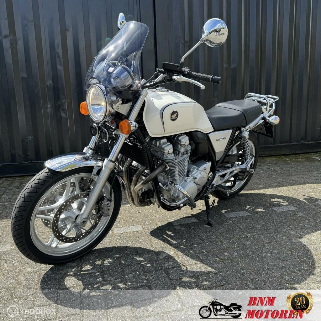 Honda CB1100 ABS - foto 3