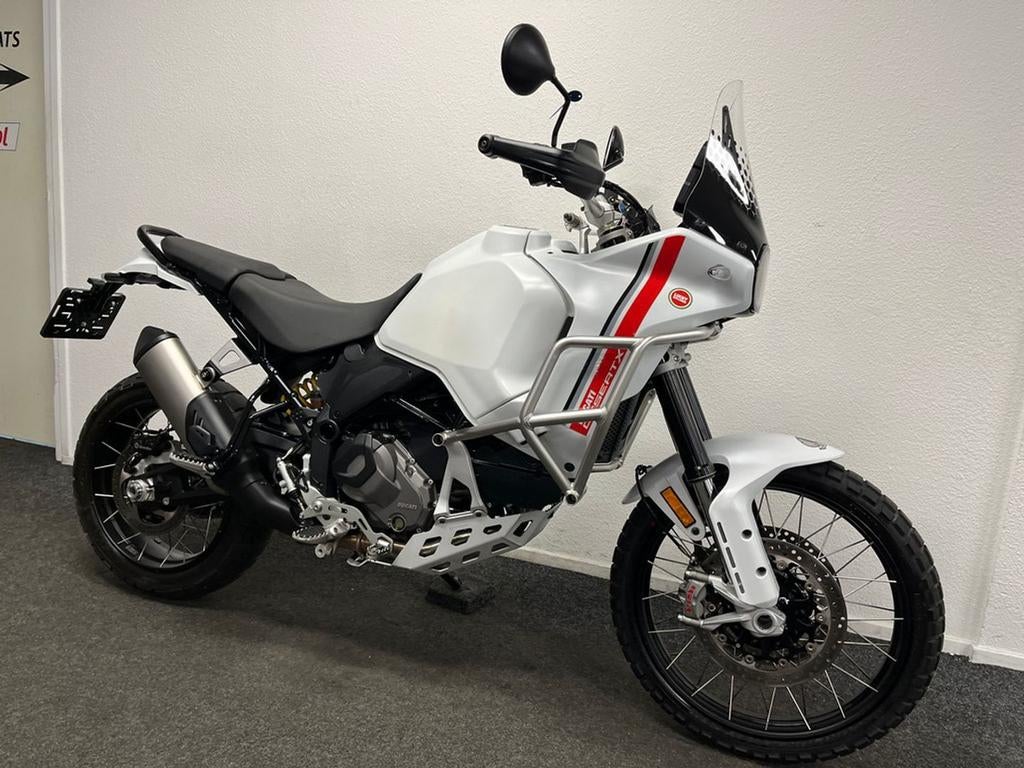 Ducati DESERT X (bj 2022) 22,926 km - foto 3