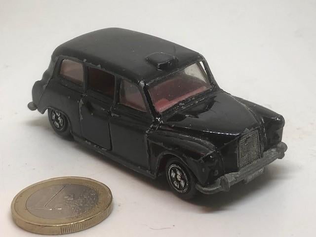 London Taxi met openslaande deuren, Corgi, Hobby en Vrije tijd, Modelauto's | Overige schalen, Ophalen of Verzenden, Gebruikt