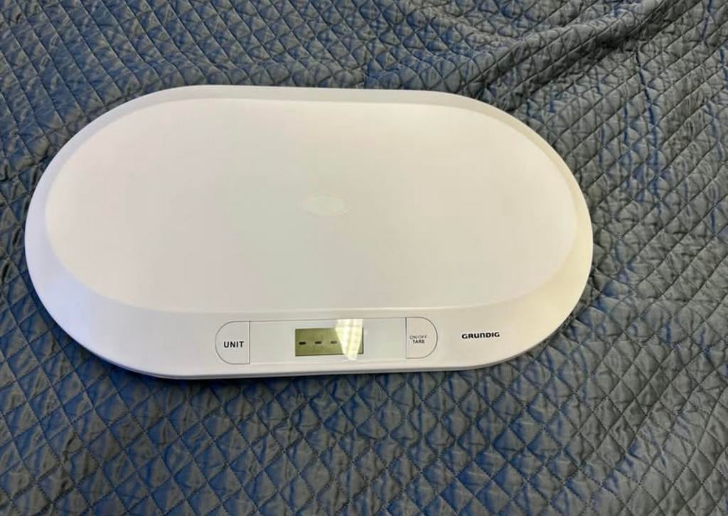 Grundig Babyweegschaal tot 20 kg, Ophalen, Gebruikt