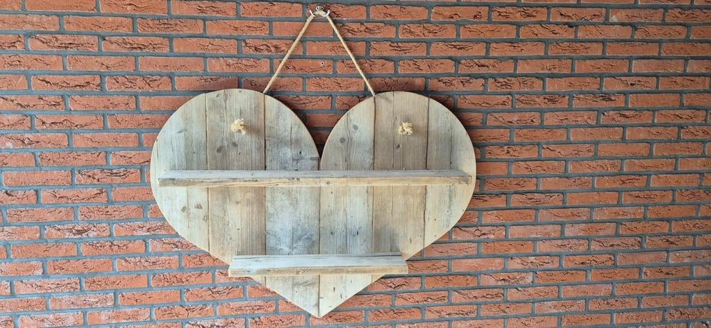 Unieke houten hart wanddecoratie met planken, Ophalen