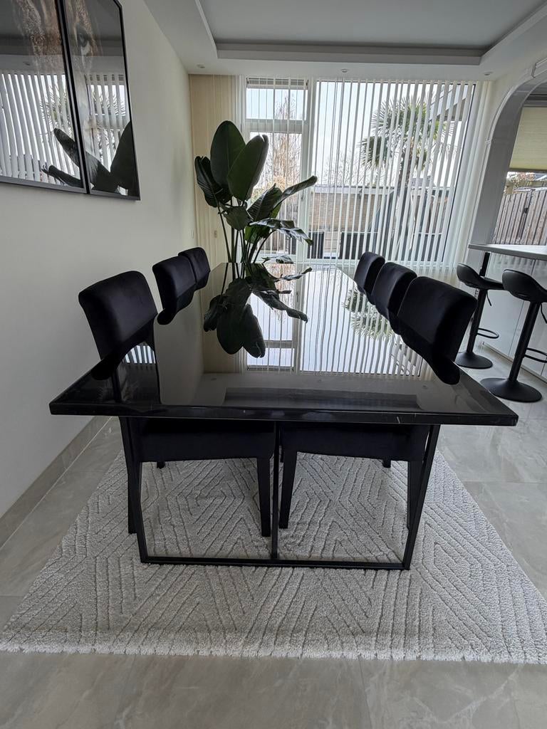 Marmeren zwarte eettafel, Ophalen, Overige materialen, 50 tot 100 cm, Zo goed als nieuw