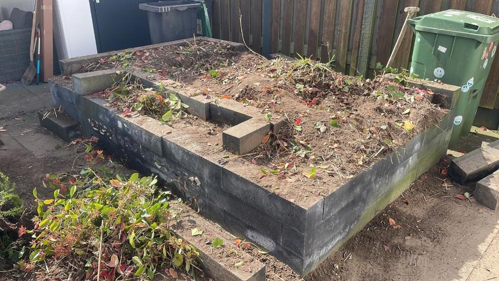 Gratis 80 stapelblokken antraciet 60x15x15, Ophalen, Gebruikt, Blok, Beton