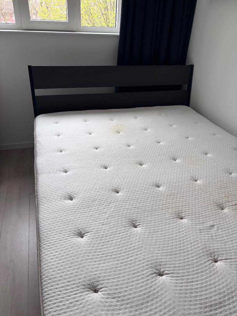 IKEA Trysil Tweepersoons bed 160x200, Huis en Inrichting, Slaapkamer | Bedden, Ophalen, Gebruikt, Bruin, Tweepersoons