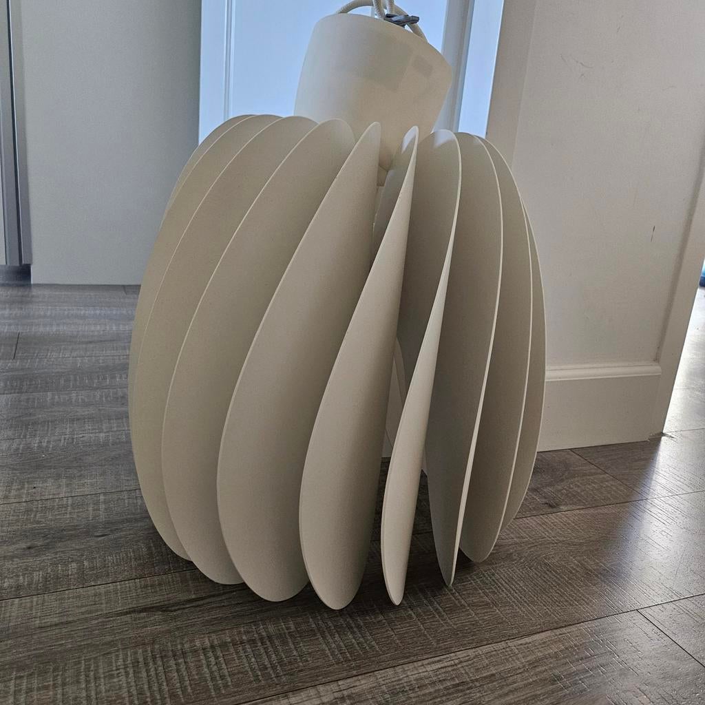 Ikea hanglamp skymningen, Ophalen, Zo goed als nieuw, 50 tot 75 cm