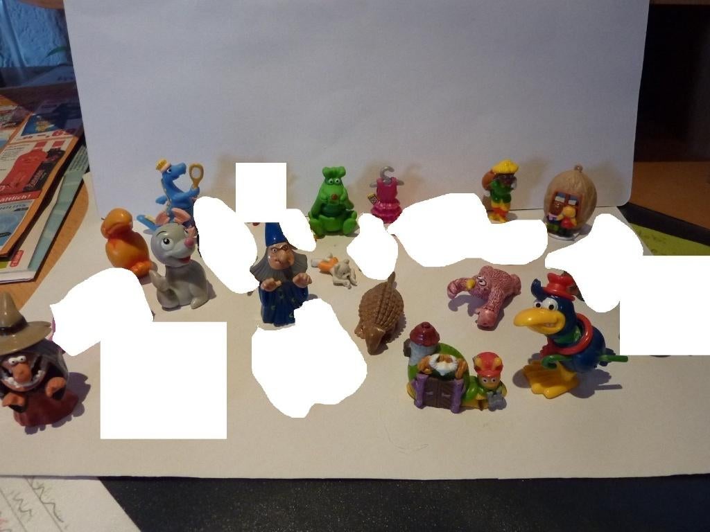 verrassingseieren figuurtjes (3) diversen figuurtjes, Ophalen of Verzenden, Zo goed als nieuw, Hardplasticfiguren