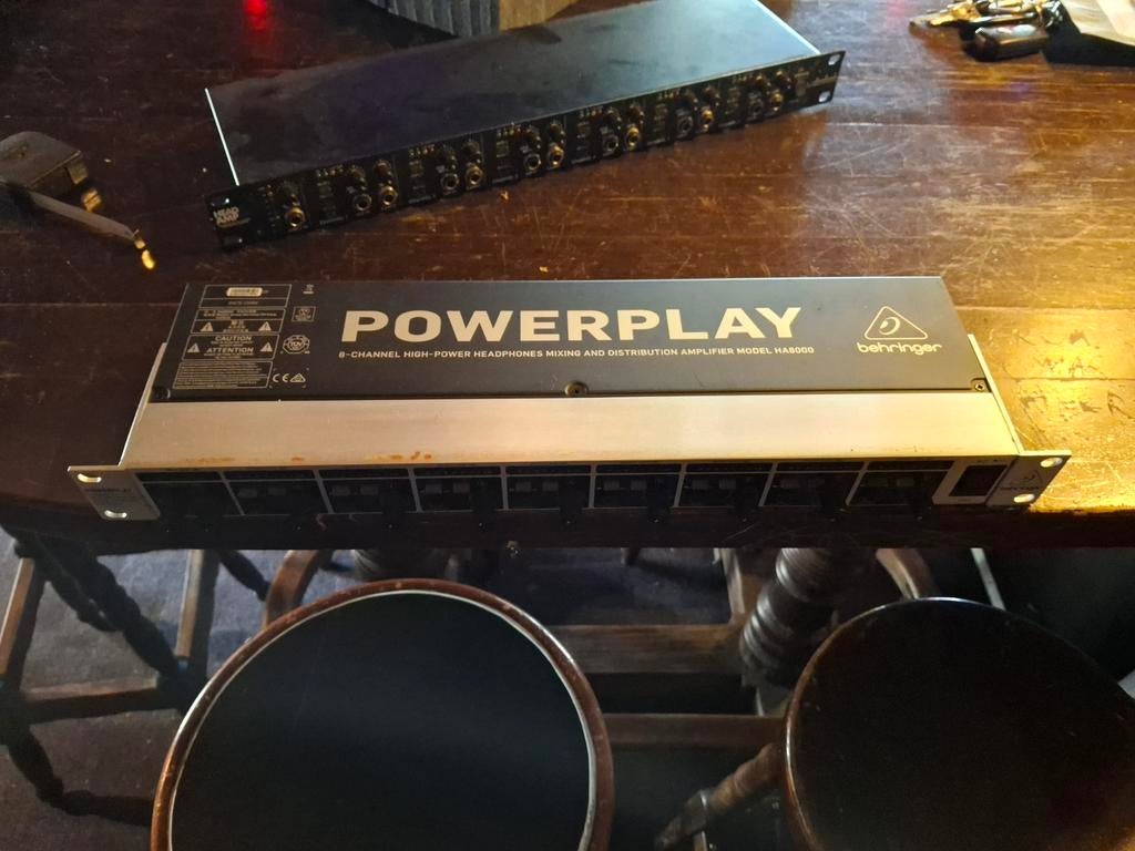 Behringer Powerplay HA8000 8-kanaals hoofdtelefoonversterker, Ophalen of Verzenden, Gebruikt