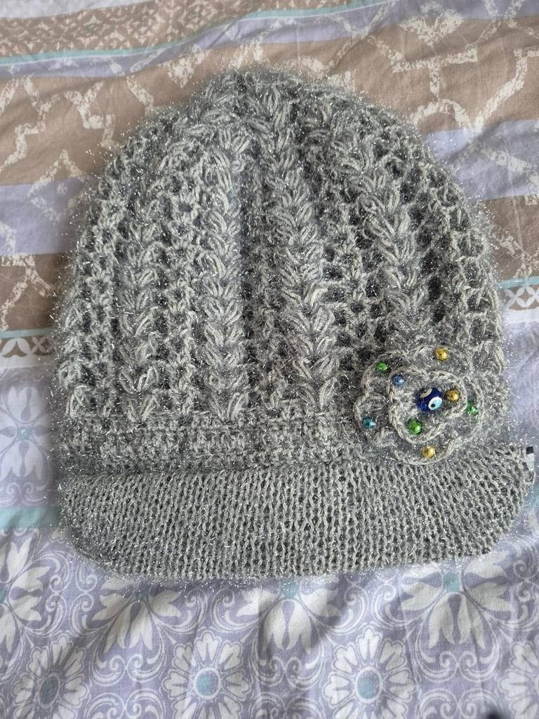 Muts, Ophalen, Zo goed als nieuw, Overige maten, Muts