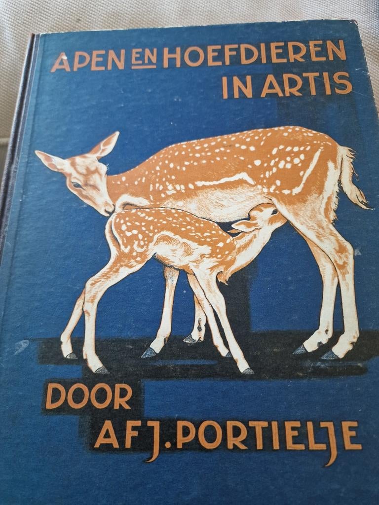 Apen en Hoefdieren in Artis - A.F.J. Portielje (Vintage), Ophalen of Verzenden, Gelezen, Natuur algemeen, A.F.J. Portielje