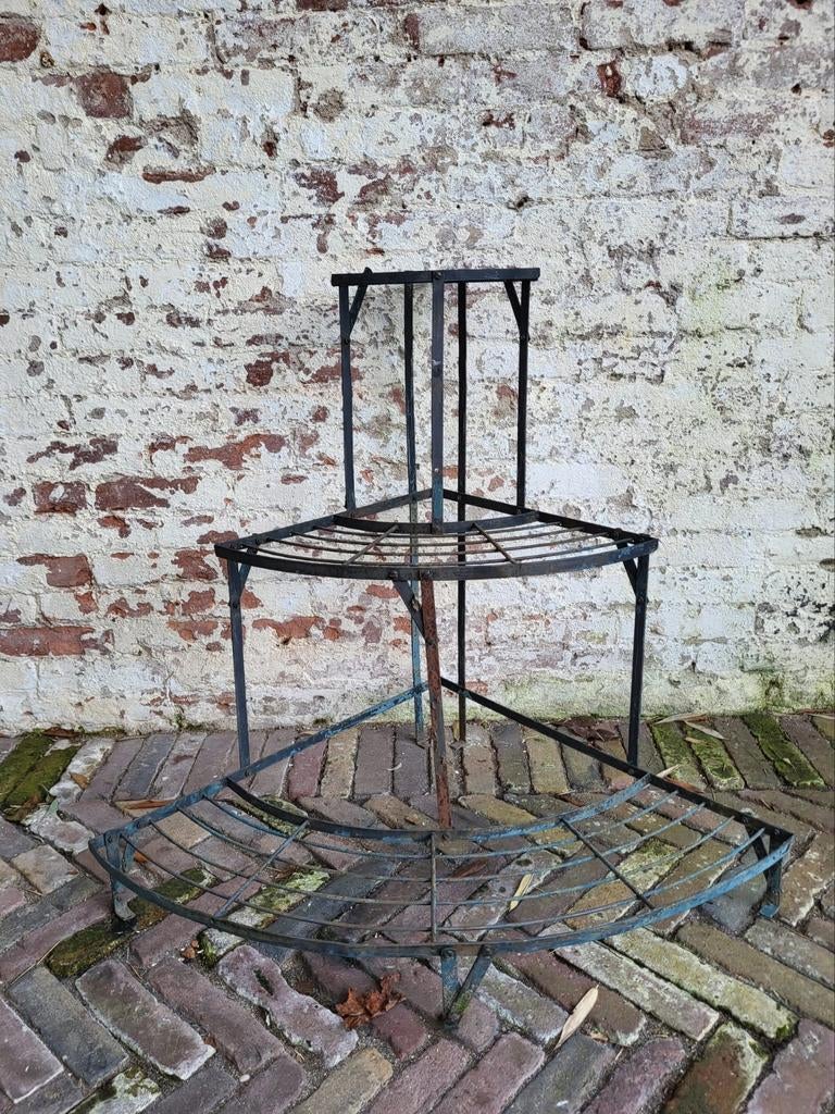 Franse,industriële etagere,plantenrek/ allegonda, Tuin en Terras, Ophalen of Verzenden