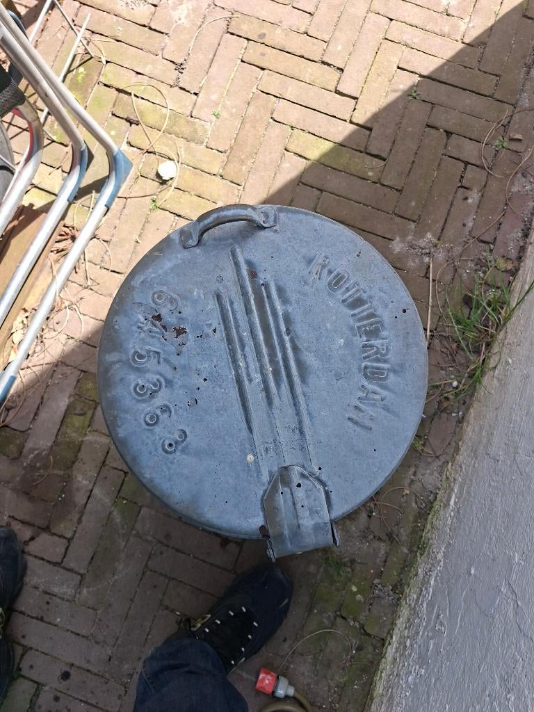 Vuilnisbak zink Rotterdam, 40 liter of meer, Ophalen, Gebruikt, Minder dan 50 cm