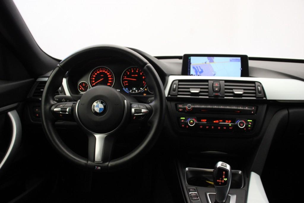 Bmw 3-SERIE GT 320i Executive Automaat - Navi, Half Leer, Xe, Achterwielaandrijving, Gebruikt, Euro 6, 4 cilinders