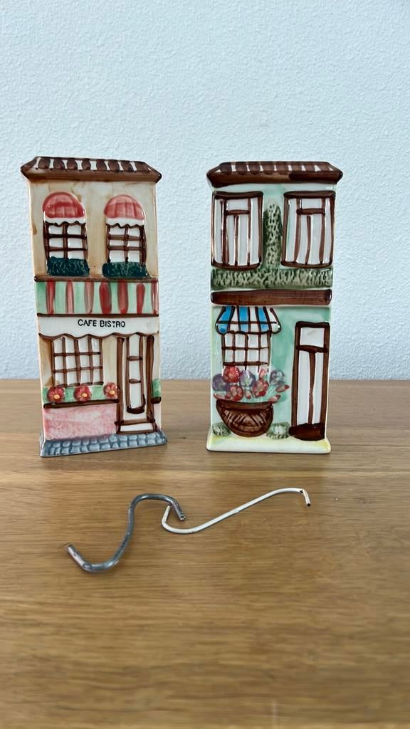 2 Radiatorbakjes, Ophalen of Verzenden, Gebruikt