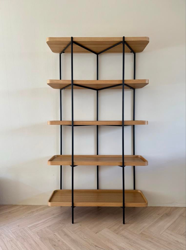 Westwing Renée rek | 5 planken | hout & zwart metaal, Huis en Inrichting, Kasten | Boekenkasten, Ophalen, Met plank(en), 50 tot 100 cm