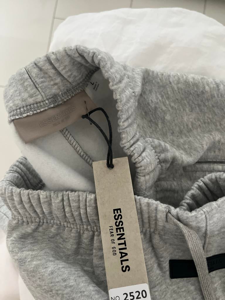 Essentials Fear of God Joggingbroek Grijs, Kleding | Heren, Broeken en Pantalons, Nieuw, Maat 46 (S) of kleiner, Grijs, Ophalen of Verzenden