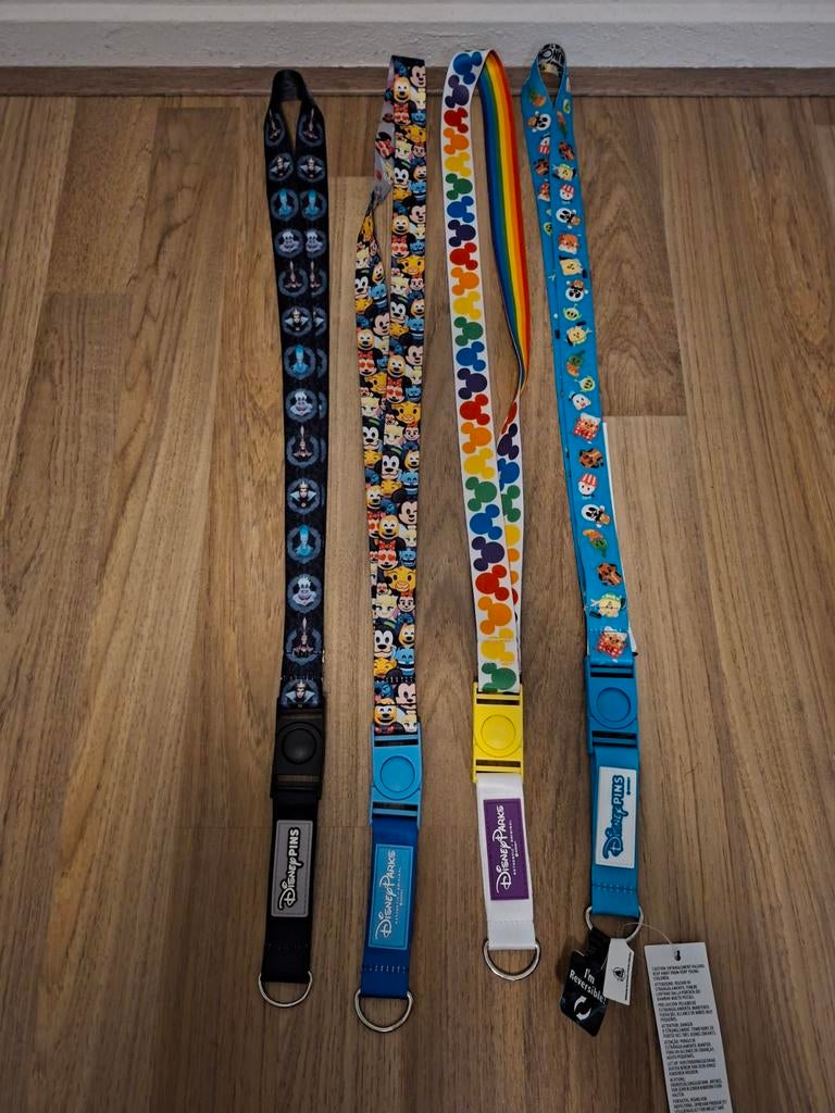 Disney Lanyard Keycords voor Pins - Diverse, Verzamelen, Disney, Overige typen, Overige figuren, Ophalen of Verzenden