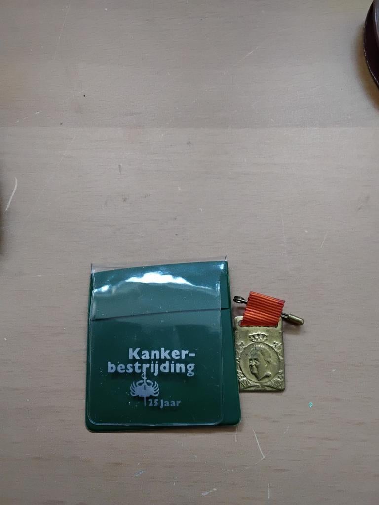 KWF 25 JAAR MEDAILLE, Ophalen of Verzenden, Overige materialen