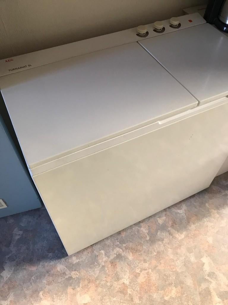 AEG Turnamat SL, Bovenlader wasmachine (met centrifuge), Ophalen, 1200 tot 1600 toeren, Gebruikt, 4 tot 6 kg