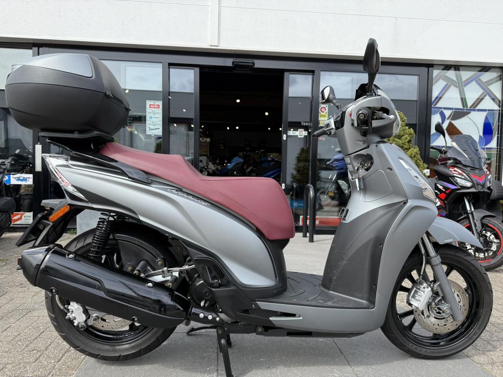 Kymco People S 300cc BTW eindejaar deal van €5.150,00, Niet ingevuld, Scooter, 300 cc, Bedrijf