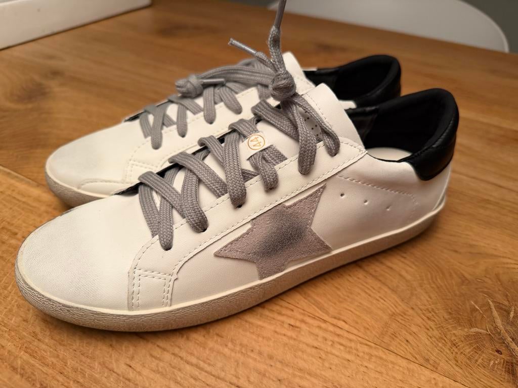 Golden Goose sneakers maar44 NIEUW, Kleding | Dames, Schoenen, Gedragen, Sneakers of Gympen, Wit, Ophalen of Verzenden