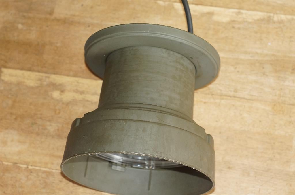 lamp leger voor plafond bevestiging (tienerkamer), Kist of Geocache, On, On, Ophalen of Verzenden