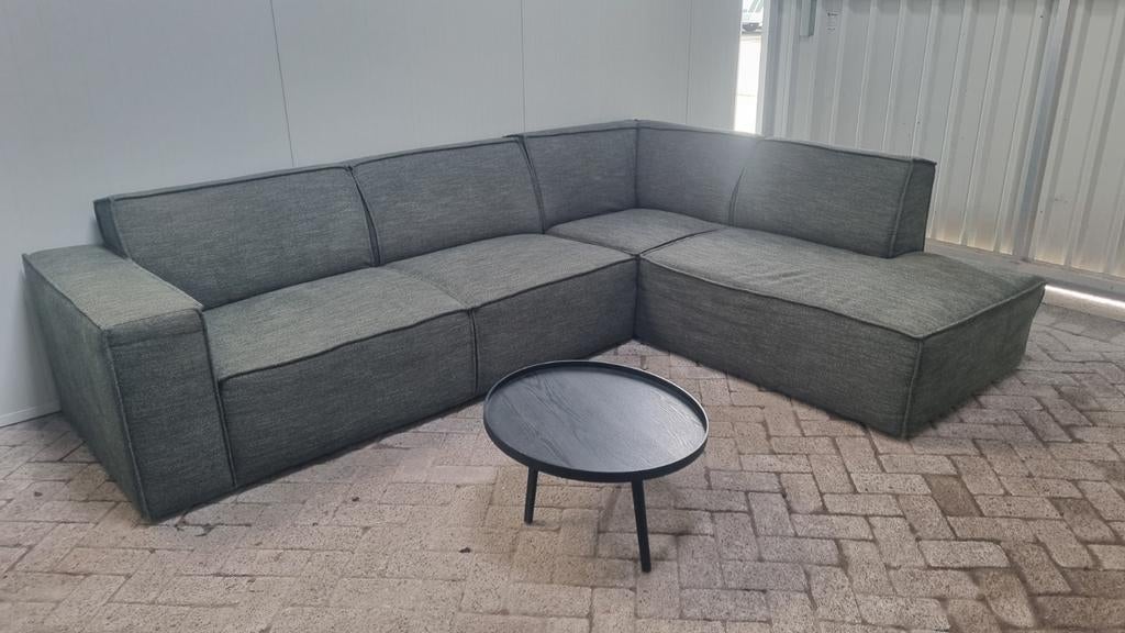 Zeer nette hoekbank, Ophalen, Zo goed als nieuw, Vierpersoons of meer