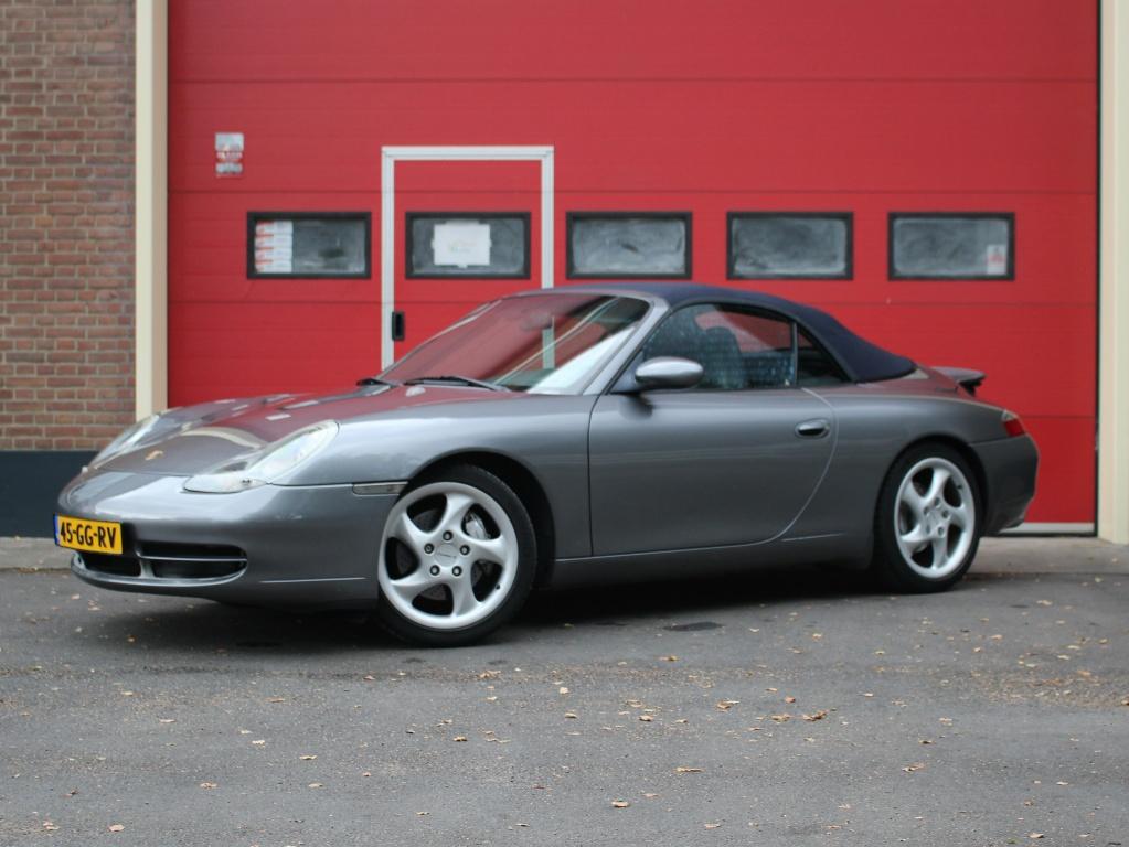 Porsche 911 Cabrio 3.4 Carrera 4 | NL-auto | Automaat | Crui, Auto's, Oldtimers, Automaat, Zwart, Cabriolet, 4 stoelen