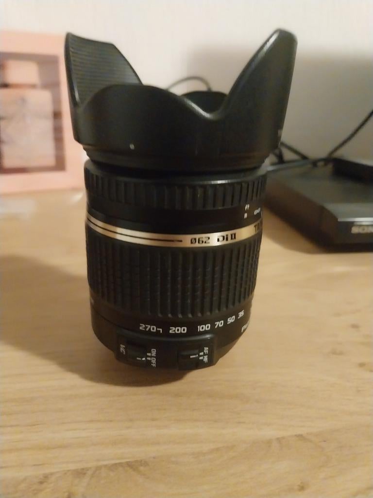 Tamron 18-270mm F/3.5-6.3 Di II VC PZD lens, Ophalen of Verzenden, Telelens