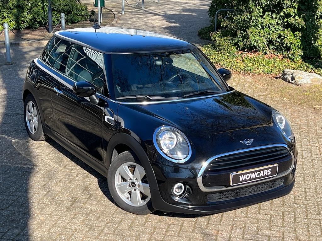 MINI Cooper 1.5i 136pk 1e Eig. Alarm CarPlay Parkeersensoren, Voorwielaandrijving, Origineel Nederlands, Bedrijf, Handgeschakeld