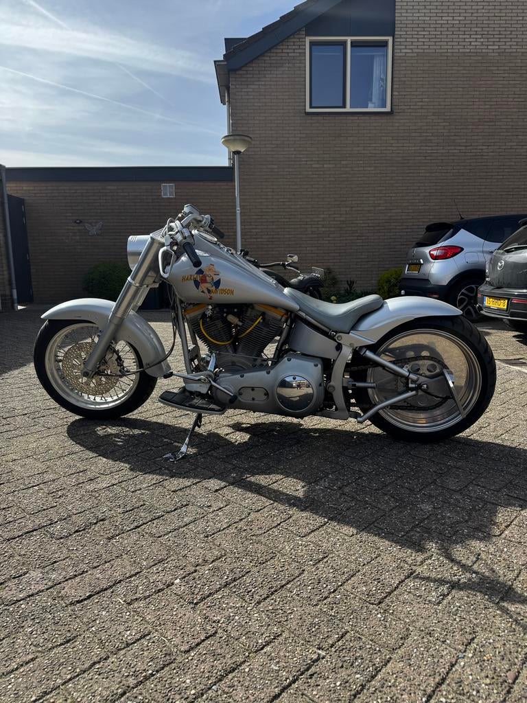 Harley Davidson, Softail custom made, 2 cilinders, Sportuitlaat, 1340 cc, Meer dan 35 kW