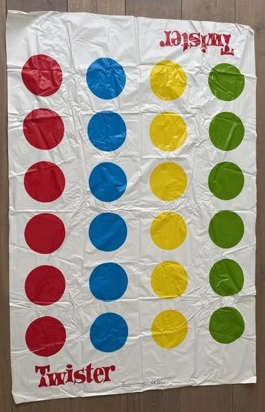 Hasbro Gaming Twister Partyspel gezelschapsspel compleet, Hobby en Vrije tijd, Gezelschapsspellen | Bordspellen, Coolsingel 104, 3011 AG Rotterdam, Netherlands