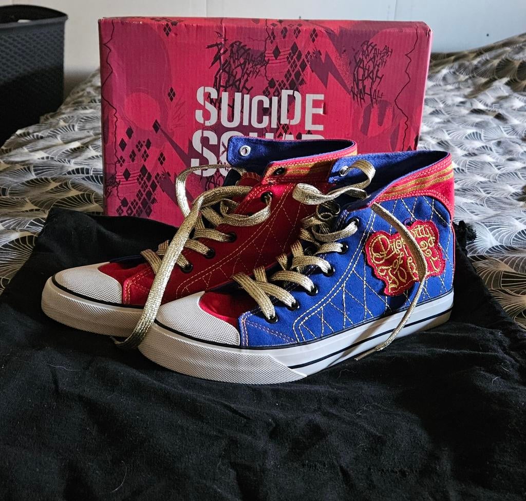 Suicide Squad Harley Quinn Sneakers Maat 40, Ophalen