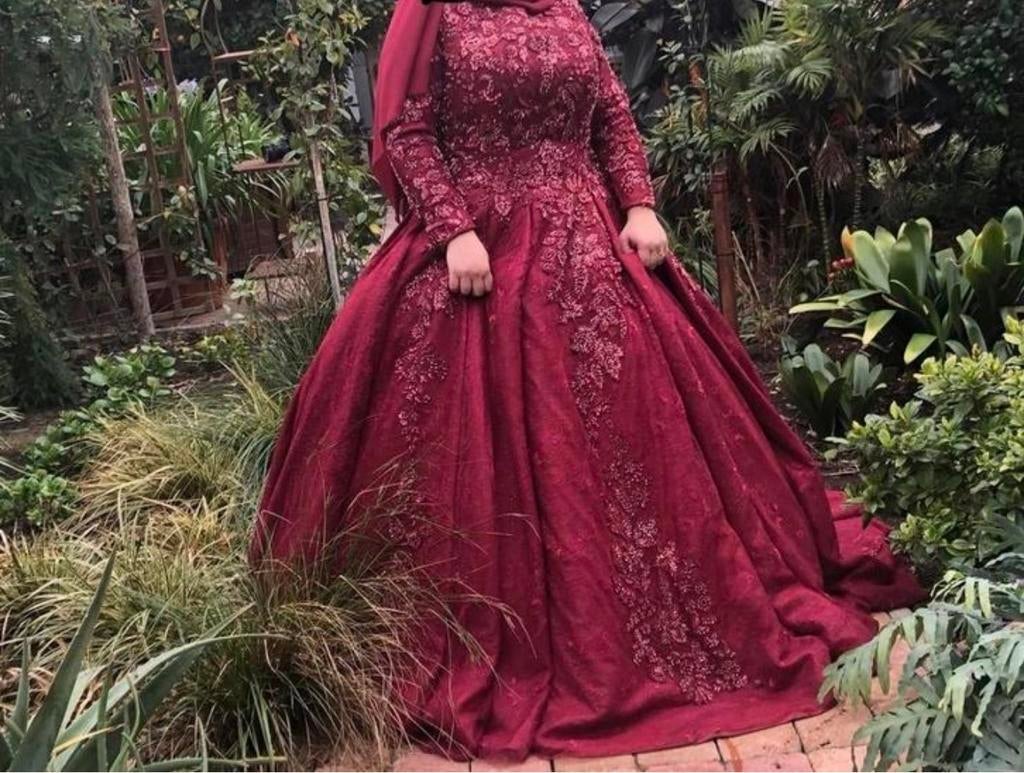 Henna jurk borduea/rood, Ophalen, Zo goed als nieuw, Rood, Overige typen