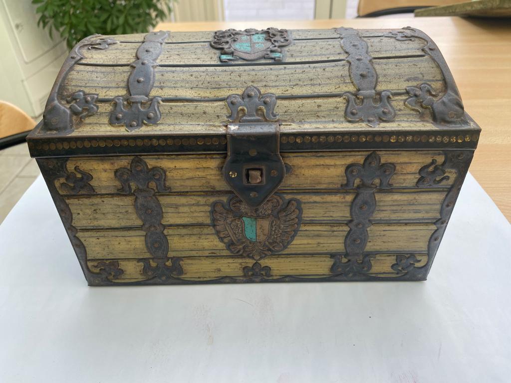 Vintage blikken doos GBC "General Bisquit Company" Belgium, Verzamelen, Verzenden, Gebruikt, Beschuit, Overige merken