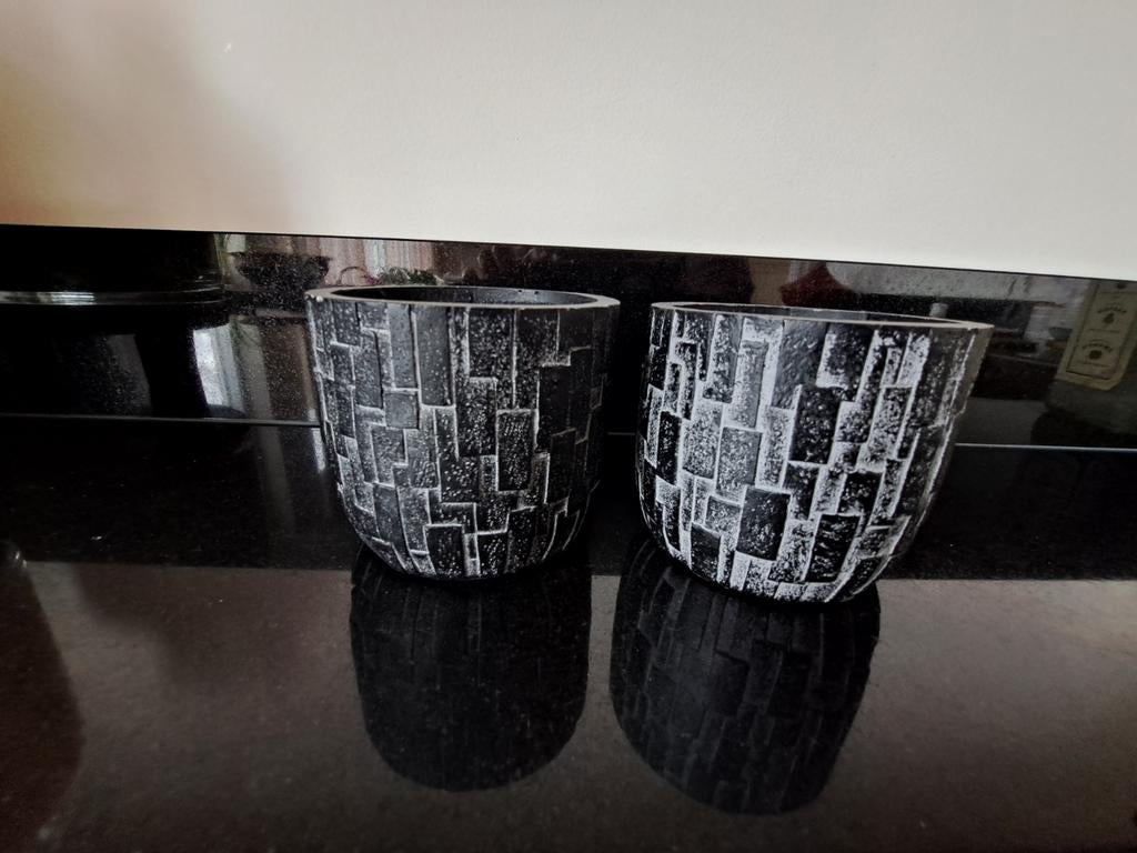 2 zwarte potjes van Capi antraciet, Kunststof, Zwart, Ophalen of Verzenden, Zo goed als nieuw