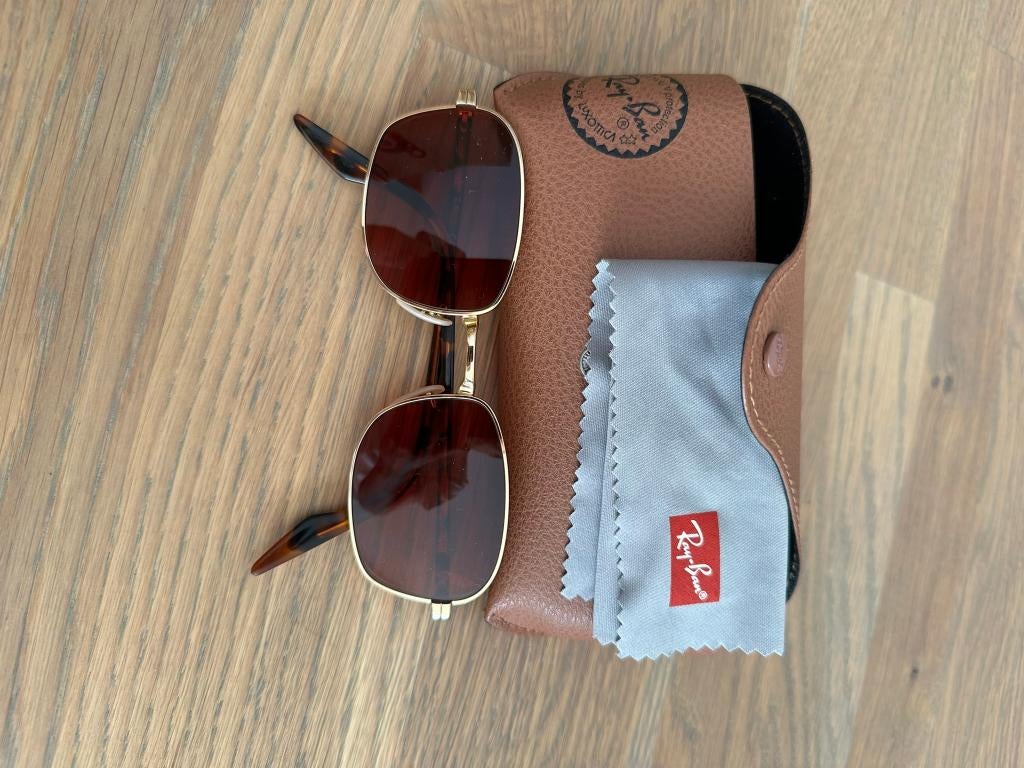 Brillen & zonnebrillen sterkte -2.25 – o.a. Ray-Ban, Overige kleuren, Ophalen of Verzenden, Zo goed als nieuw, Ray-Ban